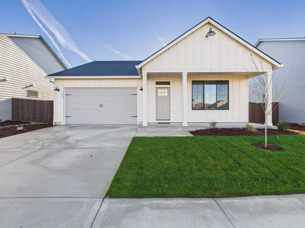 950 Rw Fletcher St, Winlock, WA 98596