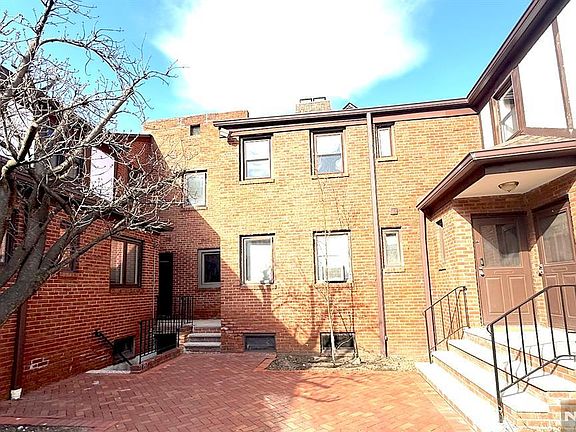 2nd image of 520 Broad Ave APT 9