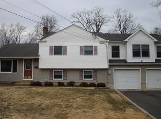 55 Pedee Pl, Middletown, NJ 07748