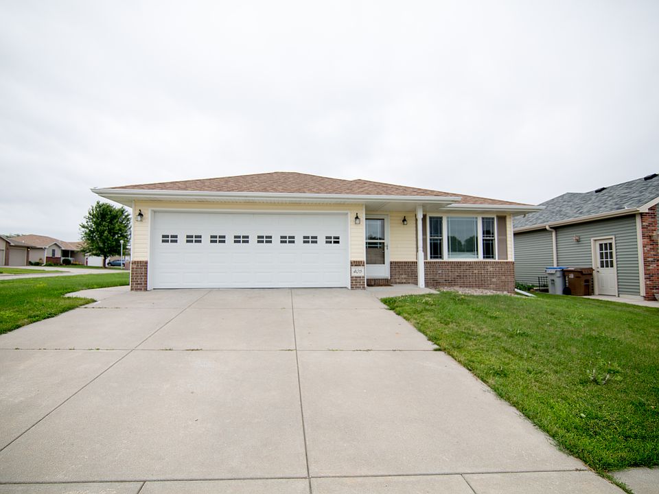 1st image of 405 Graham Park Dr