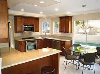 2nd image of 2545 Kennedy Dr
