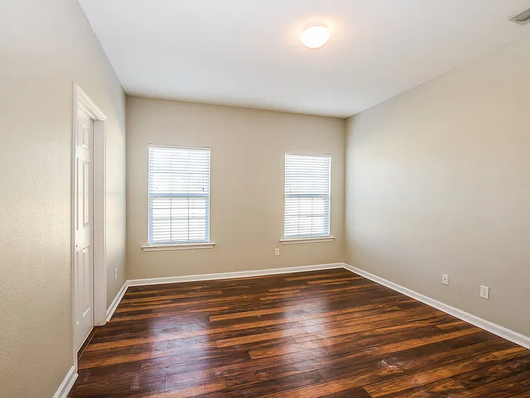 9934 White Poplar Dr — Photo 8
