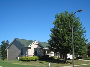1401 Cannon Valley Dr, Northfield, MN 55057