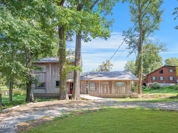 17 Hidden Hills Rd, Arnaudville, LA 70512