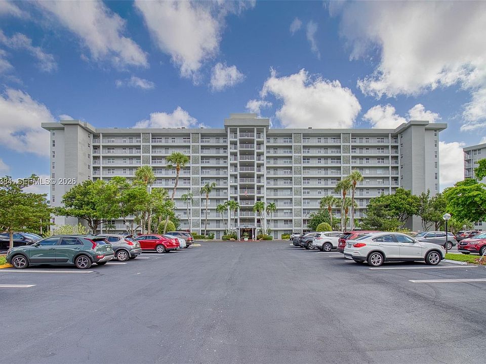 1st image of 4015 W Palm Aire Dr APT 506