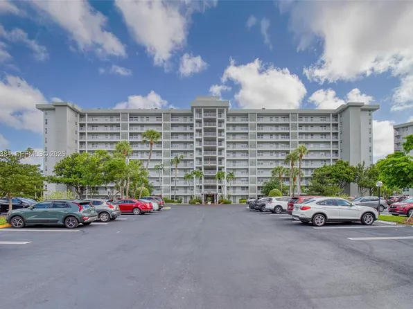 4015 W Palm Aire Dr APT 506, Pompano Beach, FL 33069