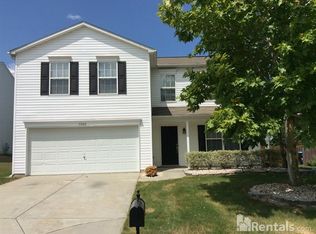11008 Thousand Oaks Dr, Huntersville, NC 28078