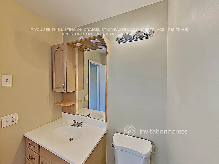 4200 Hayes St — Photo 9