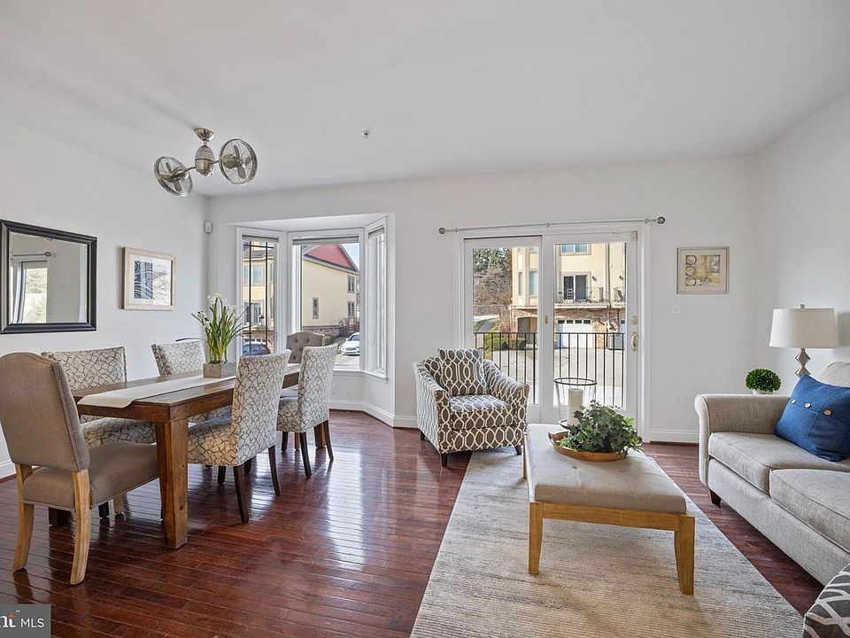 1st image of 133 Merion Ave