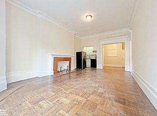 247 W 72nd St #3FW, New York, NY 10023