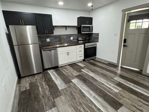 534 Lee St APT 12