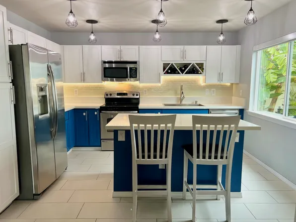 87-1933 Pakeke St, Waianae, HI 96792