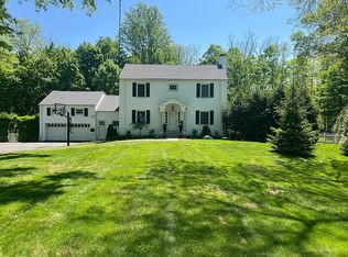 22 Brookby Rd, Scarsdale, NY 10583