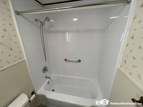 4th image of 7823 Boniface Ln