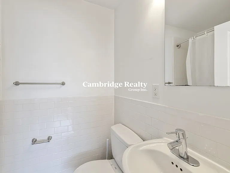 134 Summer St #32T — Photo 9