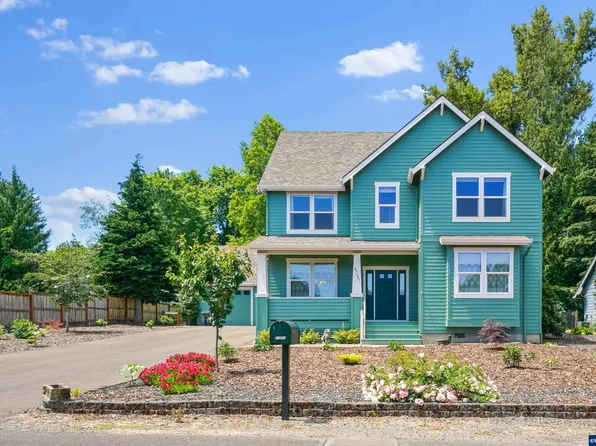 21051 Jenny Marie Ln NE, Aurora, OR 97002