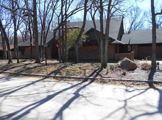 1210 Oakridge Rd, Ardmore, OK 73401