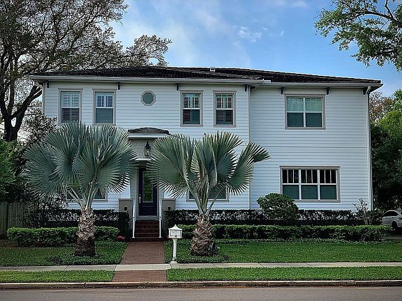 4th image of 136 Chesapeake Ave