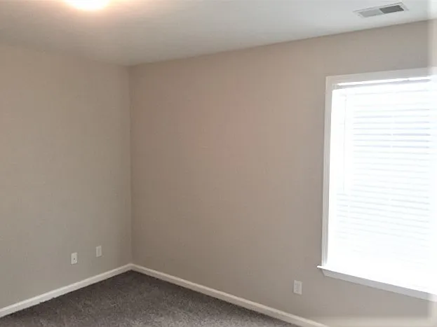 14 Bushwood Dr — Photo 15