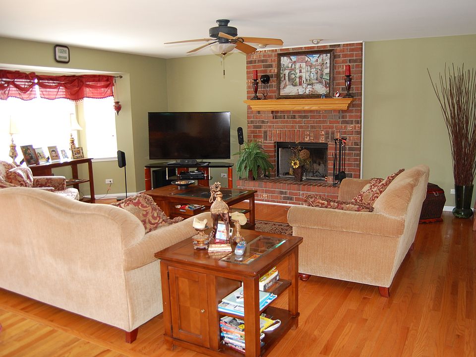 1st image of 928 Asbury Dr