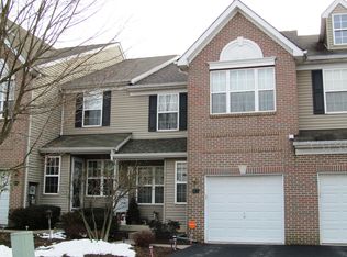 67 Walker Rd, Royersford, PA 19468