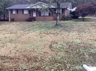 5001 Roselyn Rd, Bessemer, AL 35022