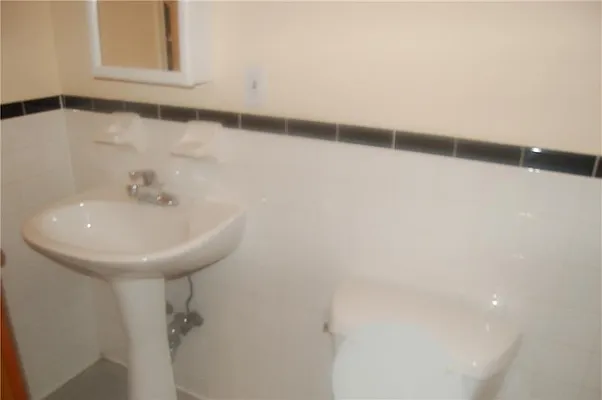 Rented by Buchbinder & Warren | media 30