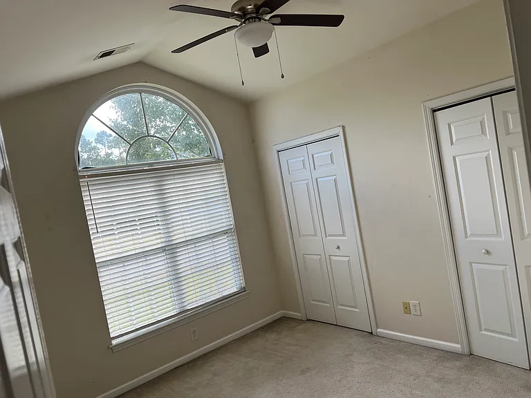 150 Coldwater Cir — Photo 12