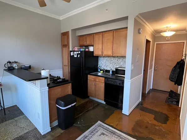 488 Wabasha St N Unit 205, Saint Paul, MN 55102