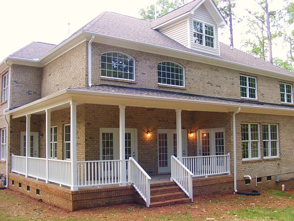 Rear Porch, 7 french doors
