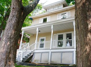 1338 1st St, Rensselaer, NY 12144