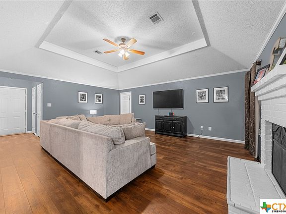 4th image of 102 Mallard Cir