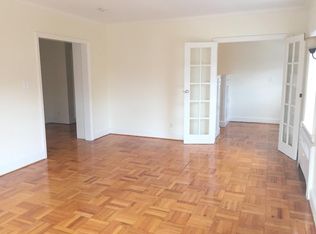 328 Washington St STE 3, Wellesley Hills, MA 02481