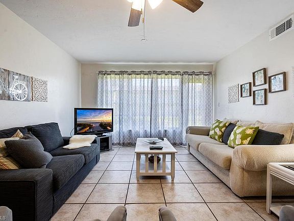 2nd image of 3641 Arctic Cir #305