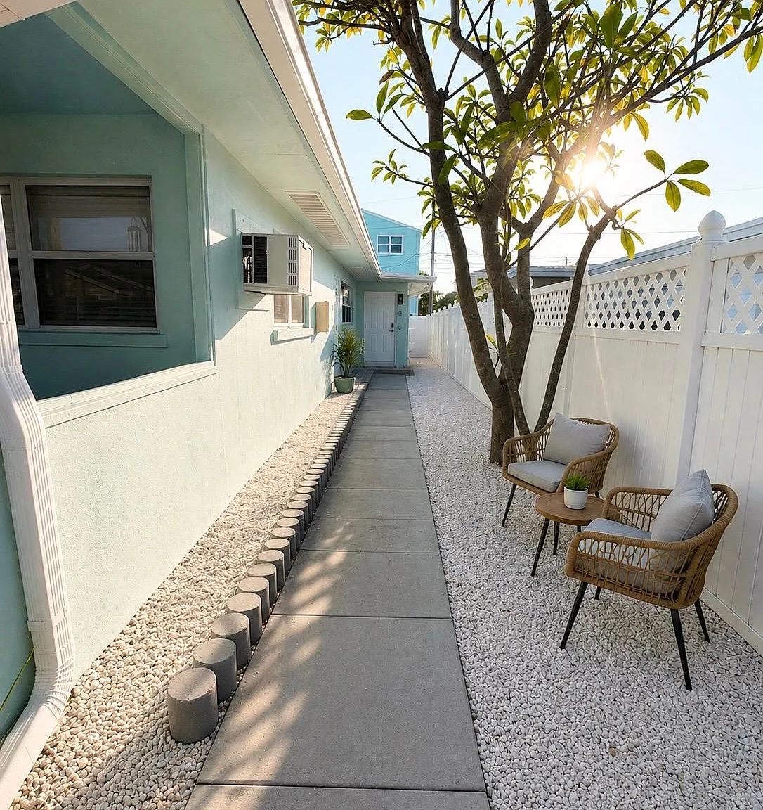 2 bed, 700 sqft, $2,250 — Photo 2