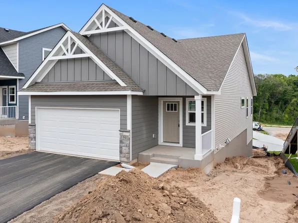 1591 76th St W, Inver Grove Heights, MN 55077