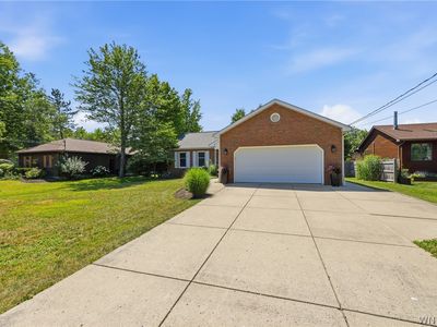 6370 Versailles Rd, Lake View, NY, 14085