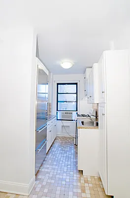 Sold by MNS | media 18