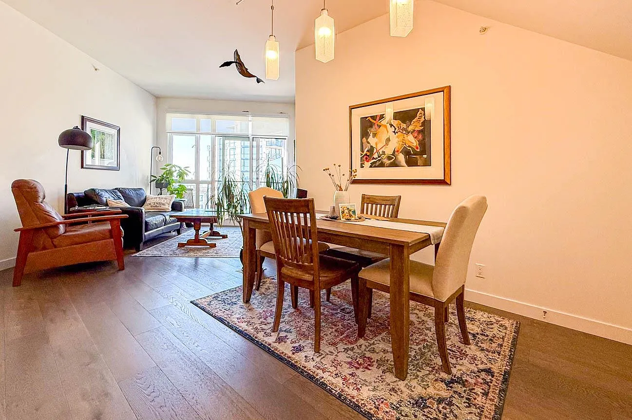 2 bed, 1158 sqft, $4,800 — Photo 3