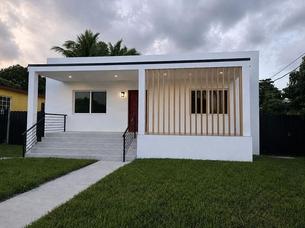 6241 Tamiami Canal Rd