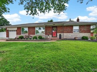 10020 Jeffleigh Ln, Saint Louis, MO 63123