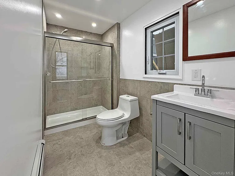 3604 Lexington Ave #7 — Photo 5