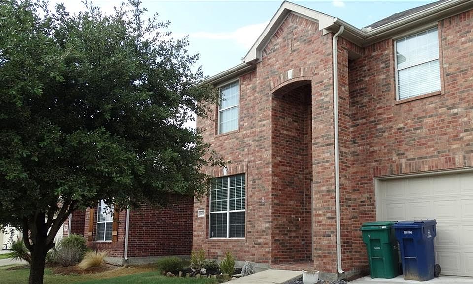 1st image of 14532 Eaglemont Dr