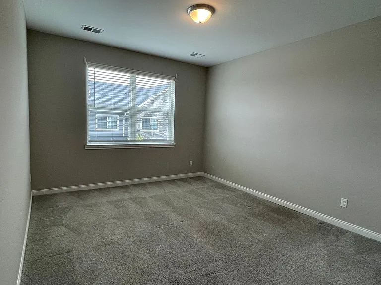 14304 Wexford Dr — Photo 15