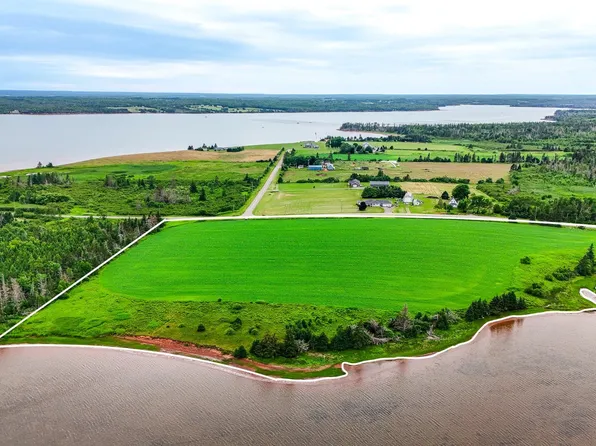 Annandale Wharf Rd, Saint George's Parish, PE C0A 1G0