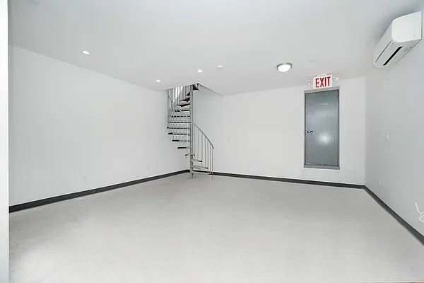 Rented by Keller Williams NYC | media 18