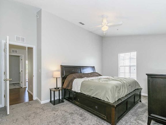4th image of 575 Oakleaf Plantation Pkwy Unit 713