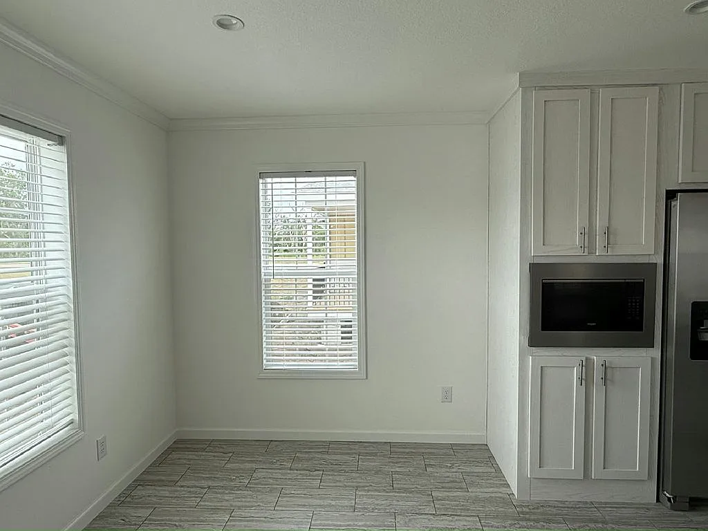 3 bed, 2.0 bath, 1460 sqft, $1,795 — Photo 3