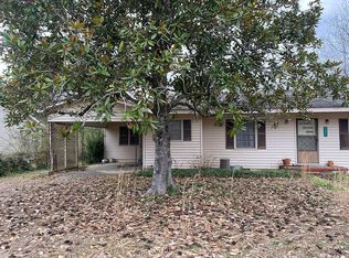 1271 Sarabelle Ave, Soperton, GA 30457