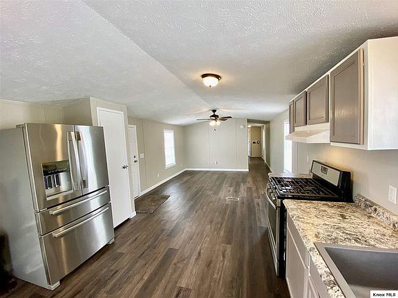 4th image of 717 N Sandusky St Lot 9